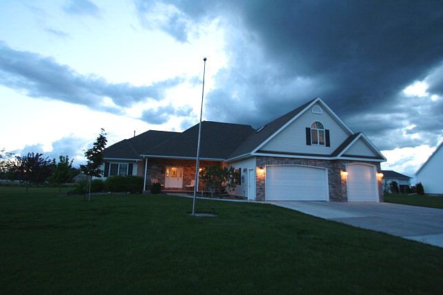 1st image of 4245 N Rushton Cir