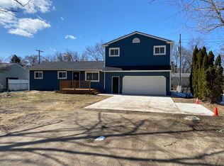 4925 Ormond Rd, White Lake, MI 48383