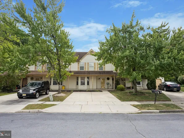 14 Summit Ct, Clementon, NJ 08021