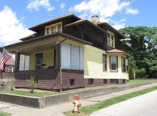 732 Lincoln St, McMechen, WV 26040
