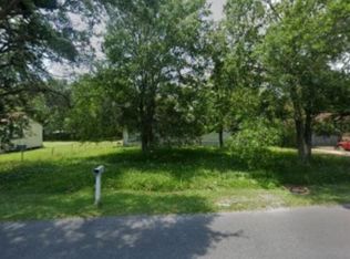 2009 22nd St, Pascagoula, MS 39581