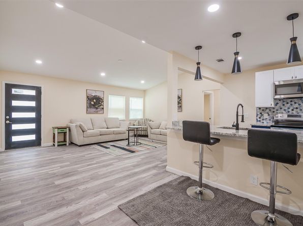 5305 Cahill Oval