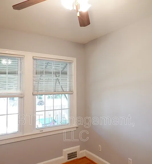 800 Maplewood Ave #1 — Photo 61