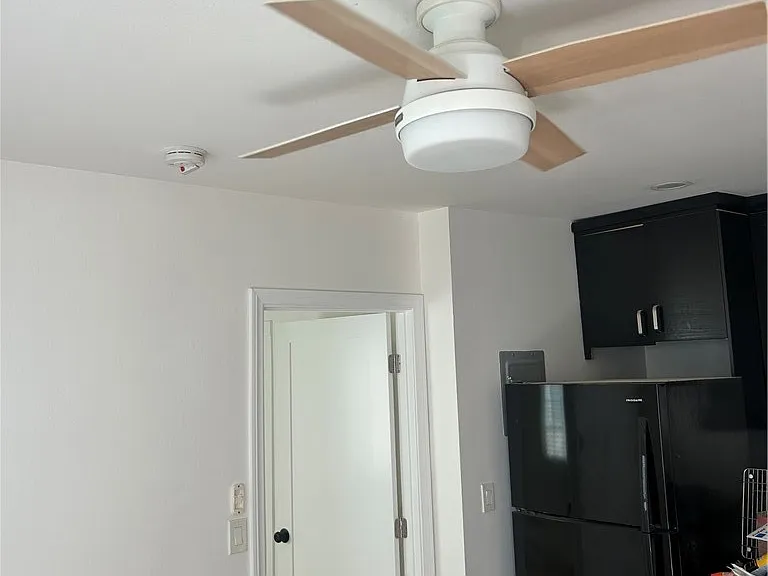 1640 Sherman Pl #9 — Photo 19