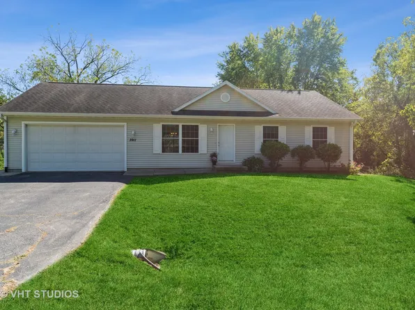 3911 North St, Richmond, IL 60071