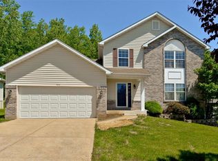 348 Keystone Dr, Fenton, MO 63026