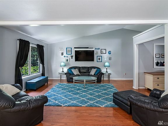 2nd image of 1176 SE Irish Ct