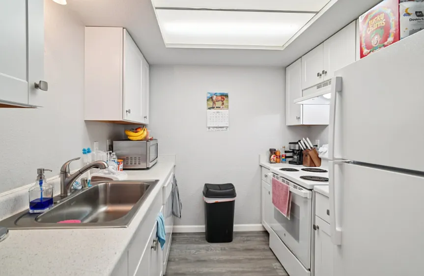 2 bed, 828 sqft, $1,545 — Photo 4
