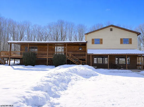 33610 Veterans Memorial Hwy, Terra Alta, WV 26764