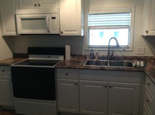 5421 Seville Dr, Zephyrhills, FL 33541