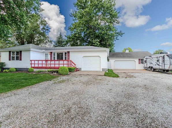 627 N Clauson Ct, Hanna City, IL 61536