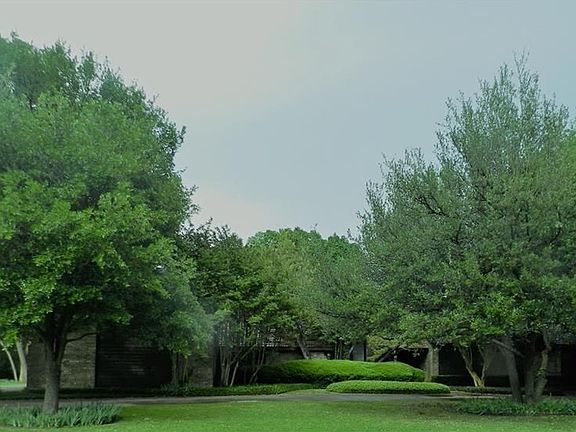 2nd image of 1215 Rock Springs Rd