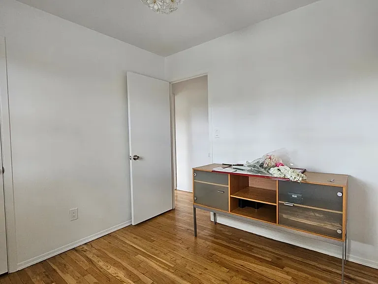 45-05 Astoria Blvd N #2A — Photo 10