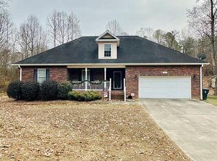 107 Country Grove Rd, Kings Mountain, NC 28086