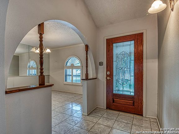 3rd image of 1106 Sugar Pine St