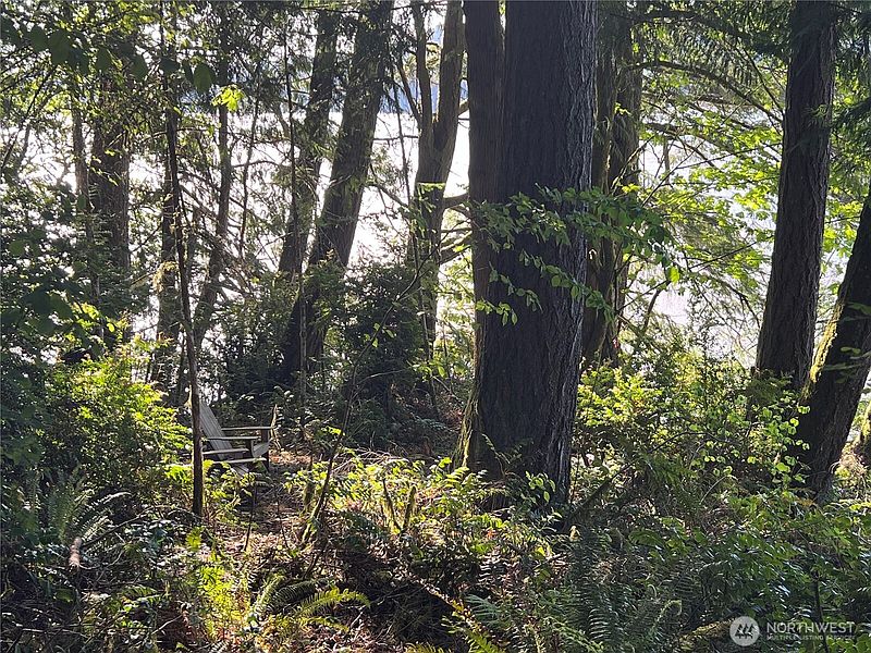 4th image of 5710 Oyster Bay Road NW