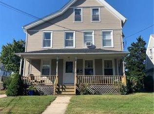 4 Hillside Ave, Pawcatuck, CT 06379