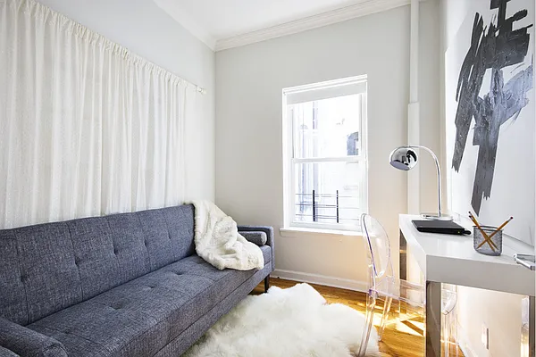 Sold by Stribling | media 10