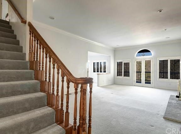 2nd image of 997 Lucerne Ln