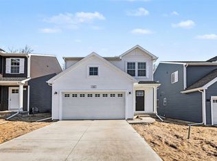 1310 Forest Valley Dr, Greenville, MI 48838