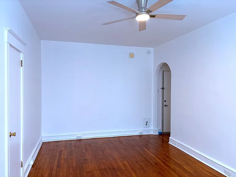 Penn Manor Apartments — Photo 9