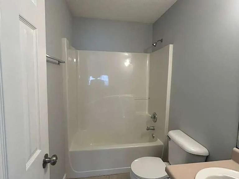90 Pointe North Dr — Photo 39