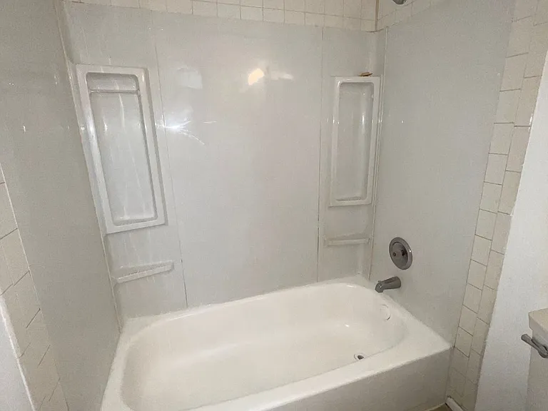 2018 Gilead Ave #2018 — Photo 3