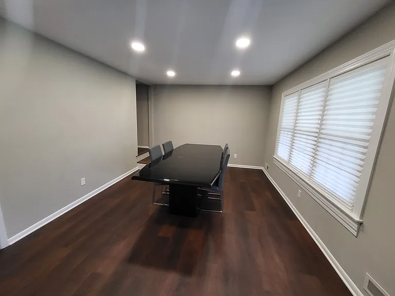 4 Lloyd Pl — Photo 5