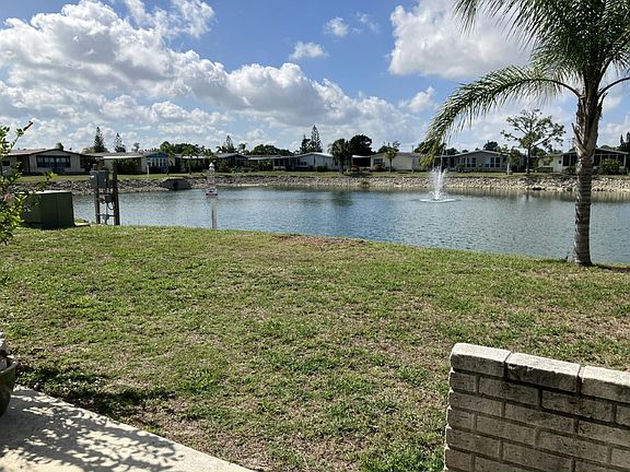 4th image of 11330 Virginia Dr #382