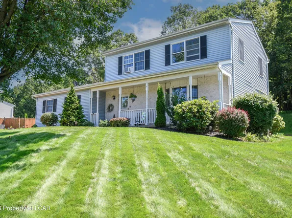 79 Valley View Dr, Mountain Top, PA 18707
