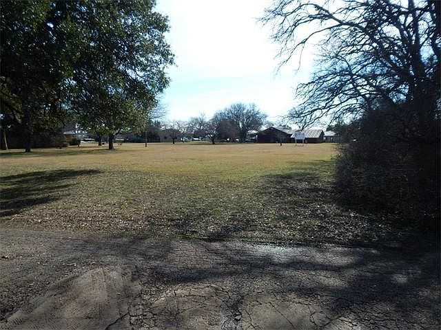 Entrance to the property looking south