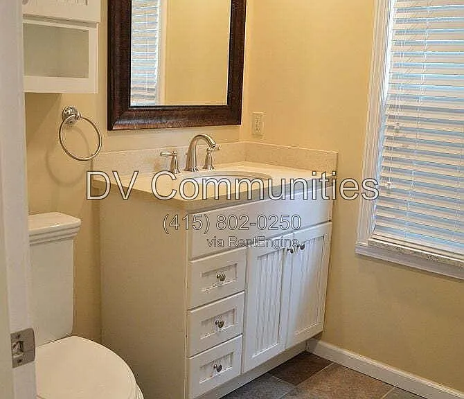 23805 E Groveland Rd — Photo 26