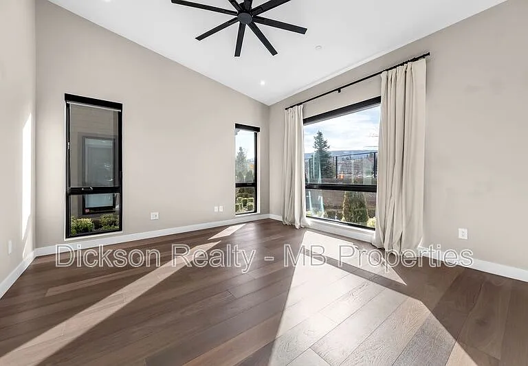 31 Campolina St — Photo 22