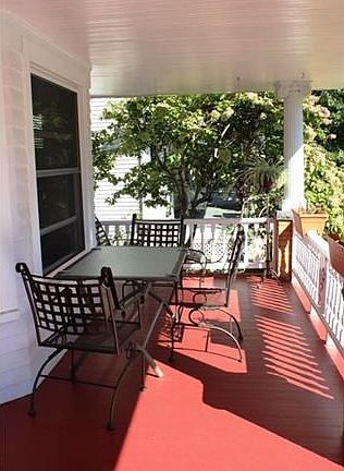 3rd image of 1200 Andrews Ave