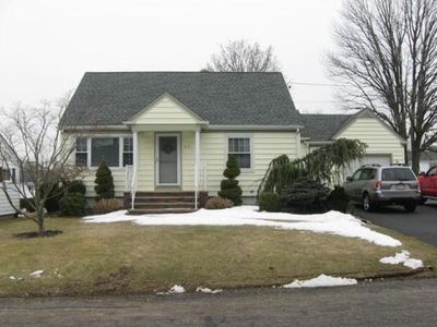 289 Chatterton Ave, Somerset, MA, 02726