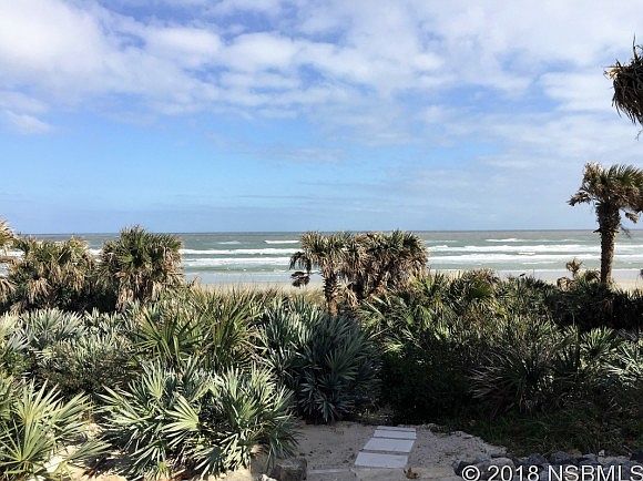 2001 Hill St, New Smyrna Beach, FL 32169 | Zillow