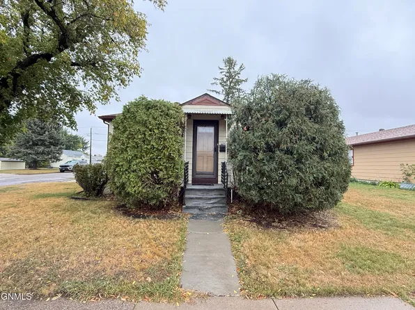 607 8th Ave SW, Valley City, ND 58072