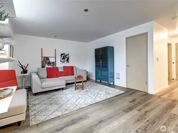 2824 Grand Avenue #A104, Everett, WA 98201