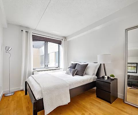 4th image of 53 Boerum Pl APT 11J