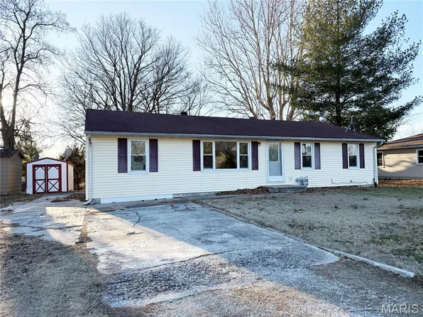 403 Rose Ln, Ellis Grove, IL 62241