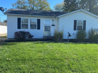 115 S Broadway, Bowling Green, MO 63334