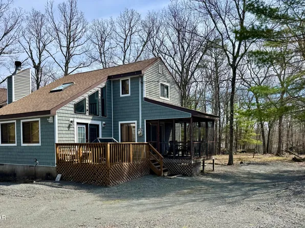 215 Tanager Rd, Lackawaxen, PA 18435