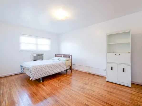 3617 Laconia Avenue image 20 of 46