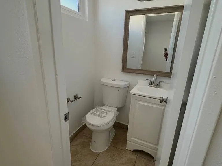6623 Woodley Ave #6 — Photo 9