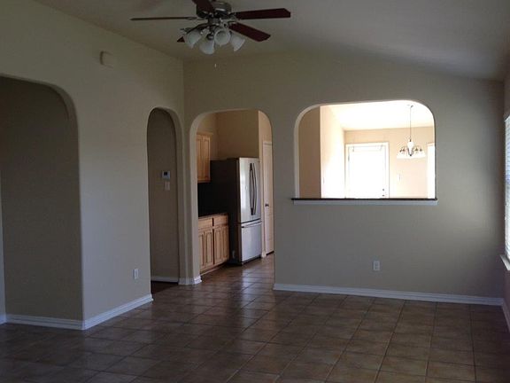 3rd image of 12224 Buzz Schneider Ln