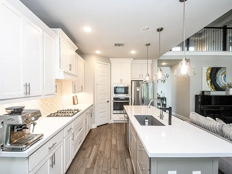 4207 Ana Ridge Ln — Photo 9