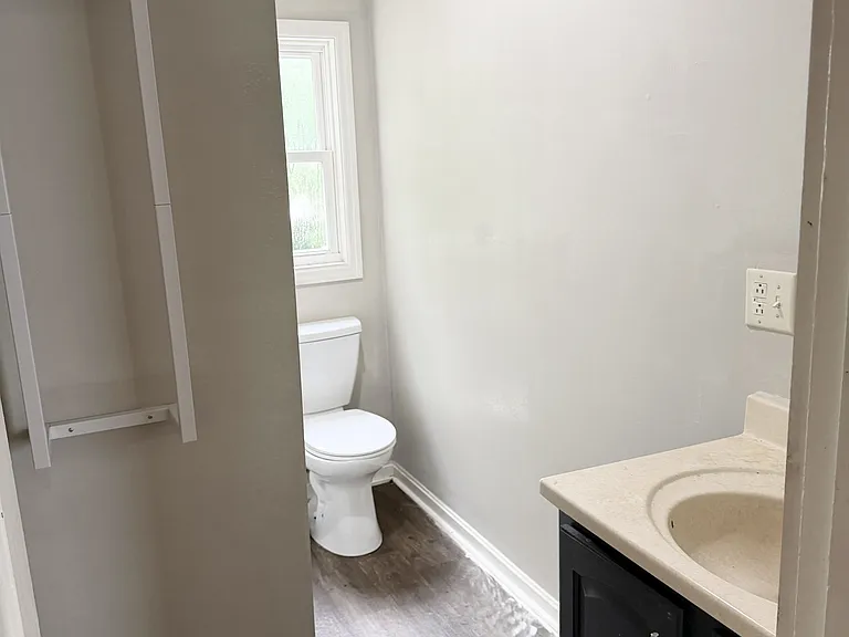 756 Benson Ave #1 — Photo 8