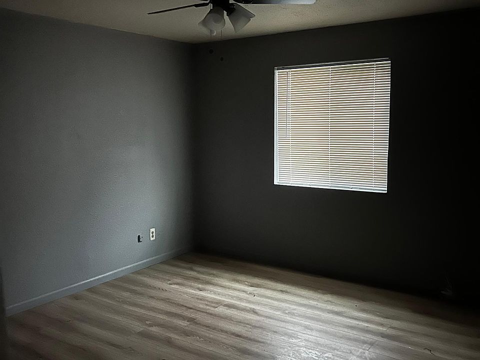 1st image of 6245 S 121st Ave