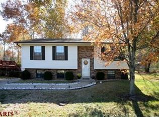 1879 Bender Ln, Arnold, MO