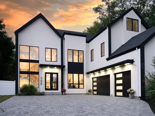 988 Dedham St, Newton, MA 02459